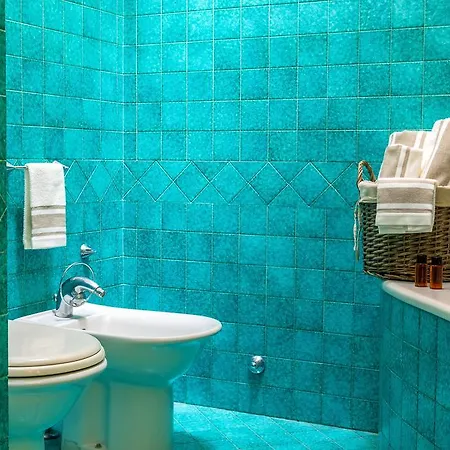 Вилла Battiato . N Pool